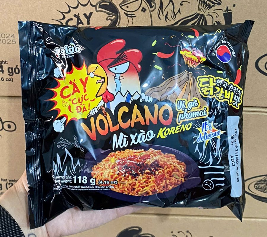 Mì xào Koreno Volcano vị gà phô mai